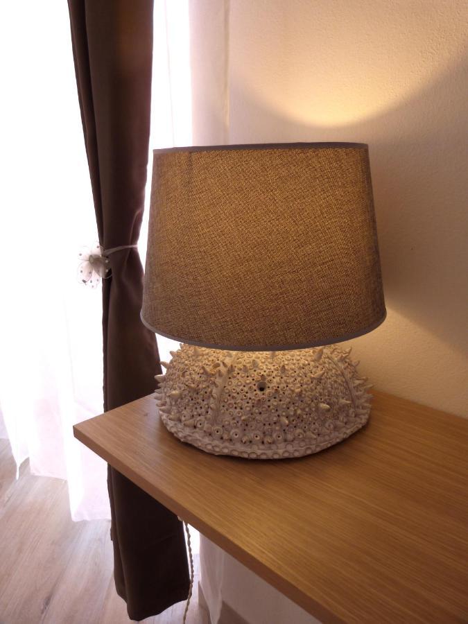 Clelia'S Boutique Rooms & Suites La Maddalena  Eksteriør billede